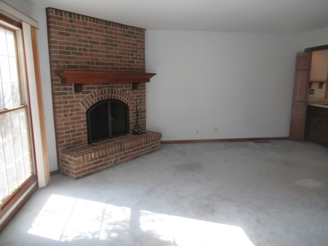 596 Windham Lane Naperville IL 60563