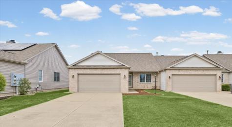 2523 Windward Boulevard Champaign IL 61821