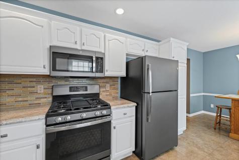 2523 Windward Boulevard Champaign IL 61821