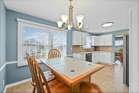 2523 Windward Boulevard Champaign IL 61821