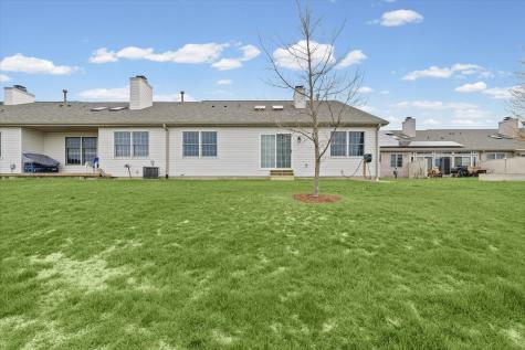 2523 Windward Boulevard Champaign IL 61821