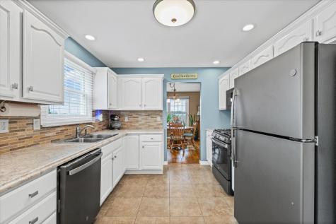 2523 Windward Boulevard Champaign IL 61821