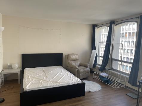 1400 East 55th Place Chicago IL 60637