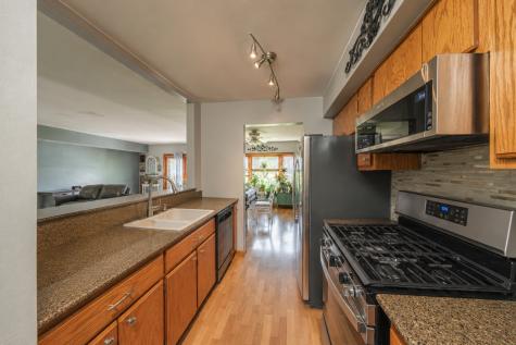 9421 Lindsay Street Orland Hills IL 60487