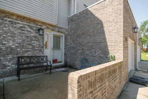 9421 Lindsay Street Orland Hills IL 60487