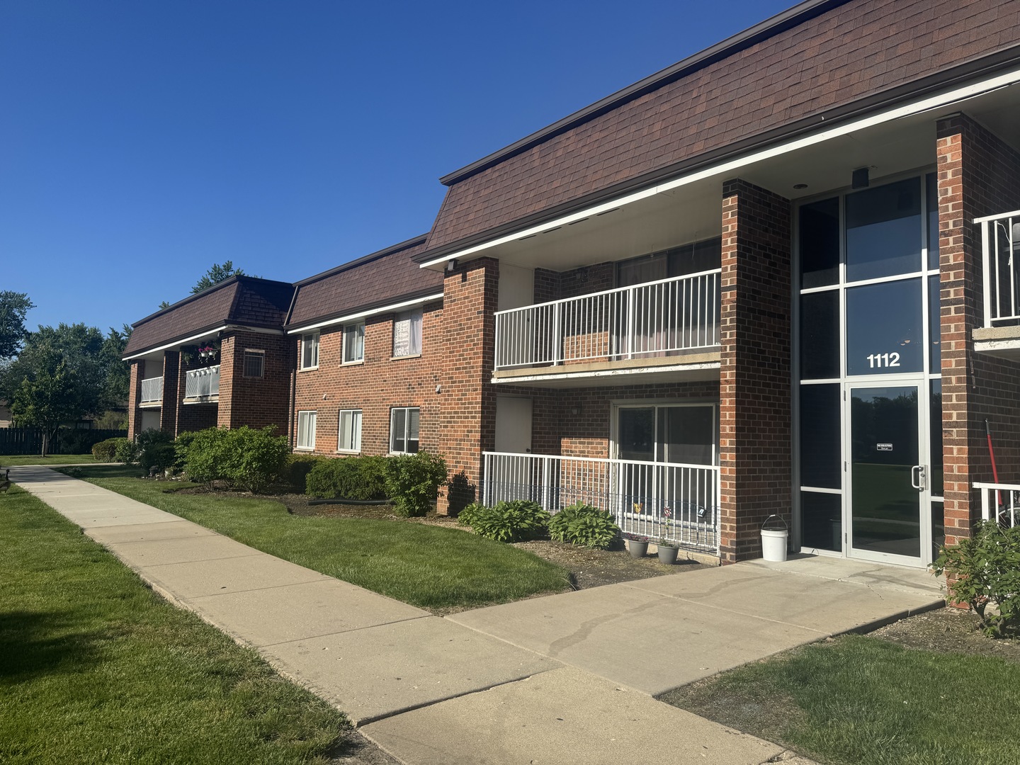 1112 Westover Lane Schaumburg IL 60193