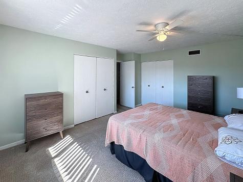 1816 53RD Street Moline IL 61265