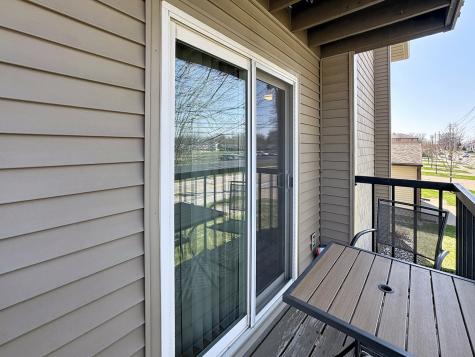 1816 53RD Street Moline IL 61265