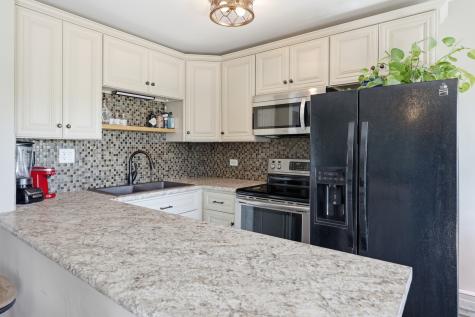 48 Oak Hill Colony Fox Lake IL 60020