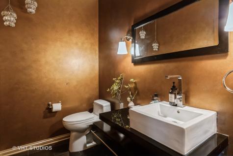 1867 Admiral Court Glenview IL 60026