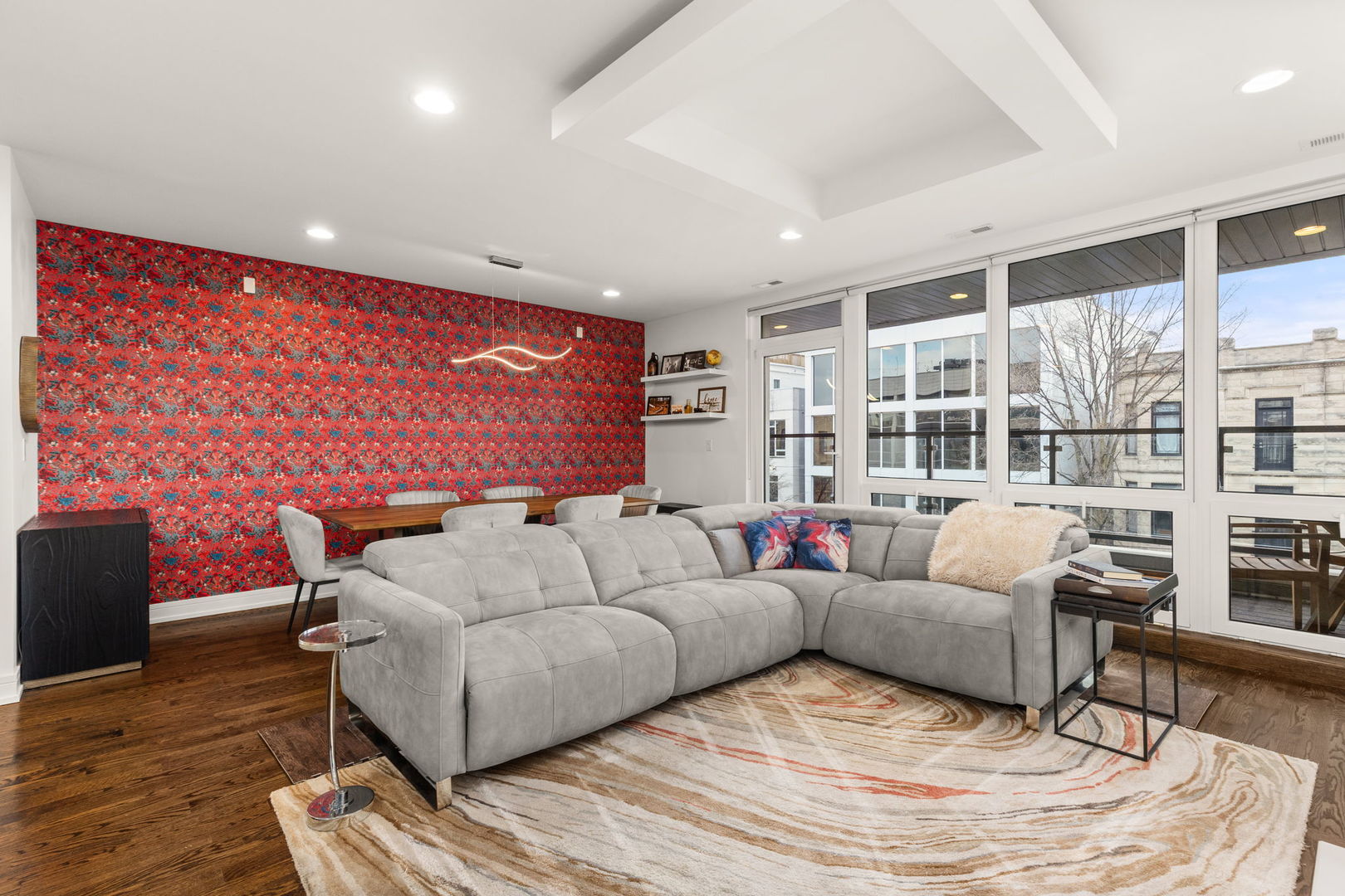 2210 West Chicago Avenue Chicago IL 60622