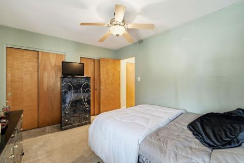 1609 Howard Street Evanston IL 60202