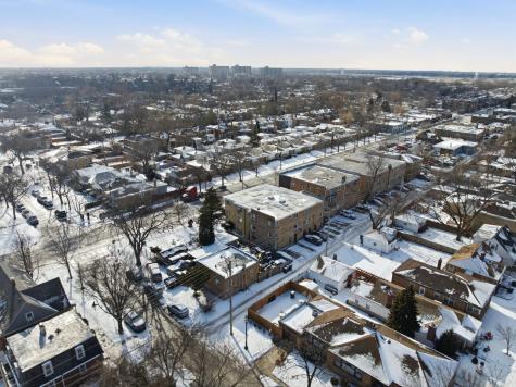 1609 Howard Street Evanston IL 60202