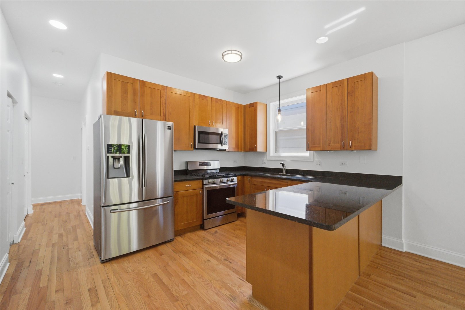 1229 North Campbell Avenue Chicago IL 60622