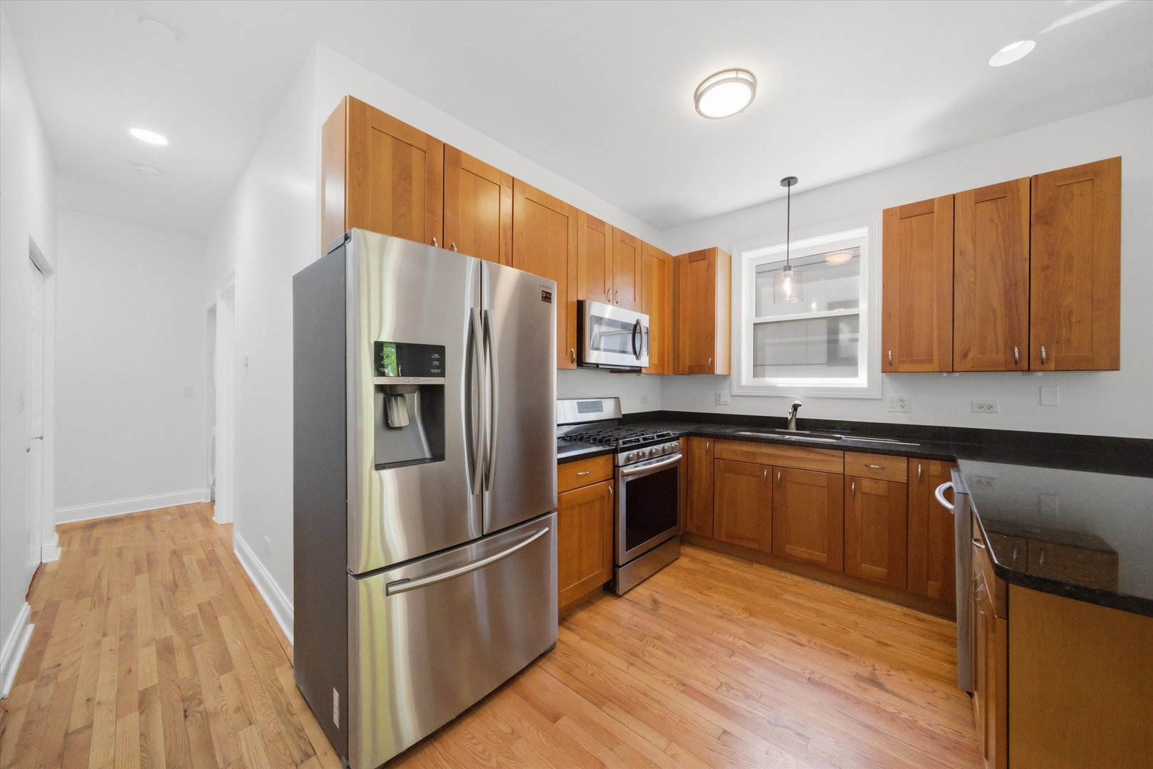 1229 North Campbell Avenue Chicago IL 60622