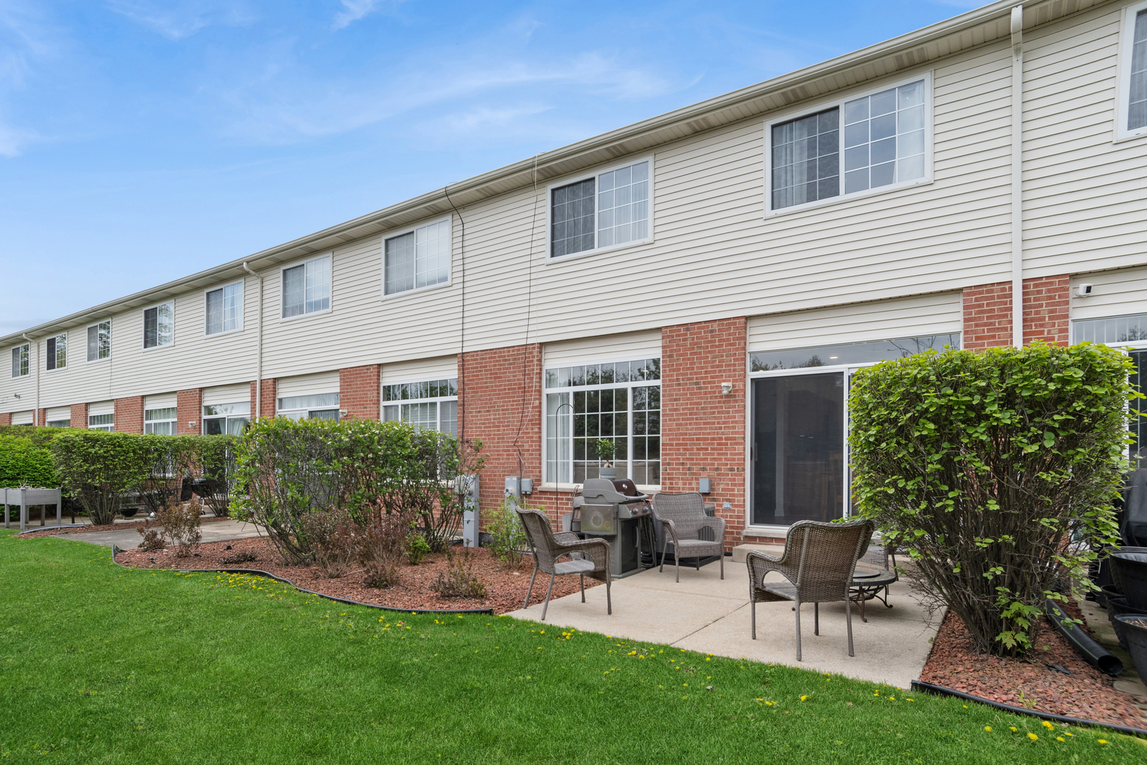 414 Coventry Circle Glendale Heights IL 60139