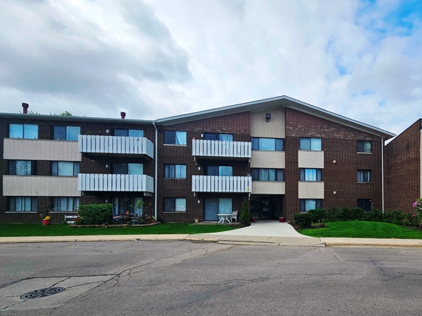 3000 Bayside Drive Palatine IL 60074