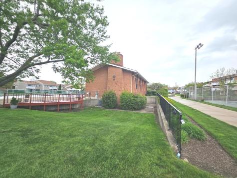 3000 Bayside Drive Palatine IL 60074