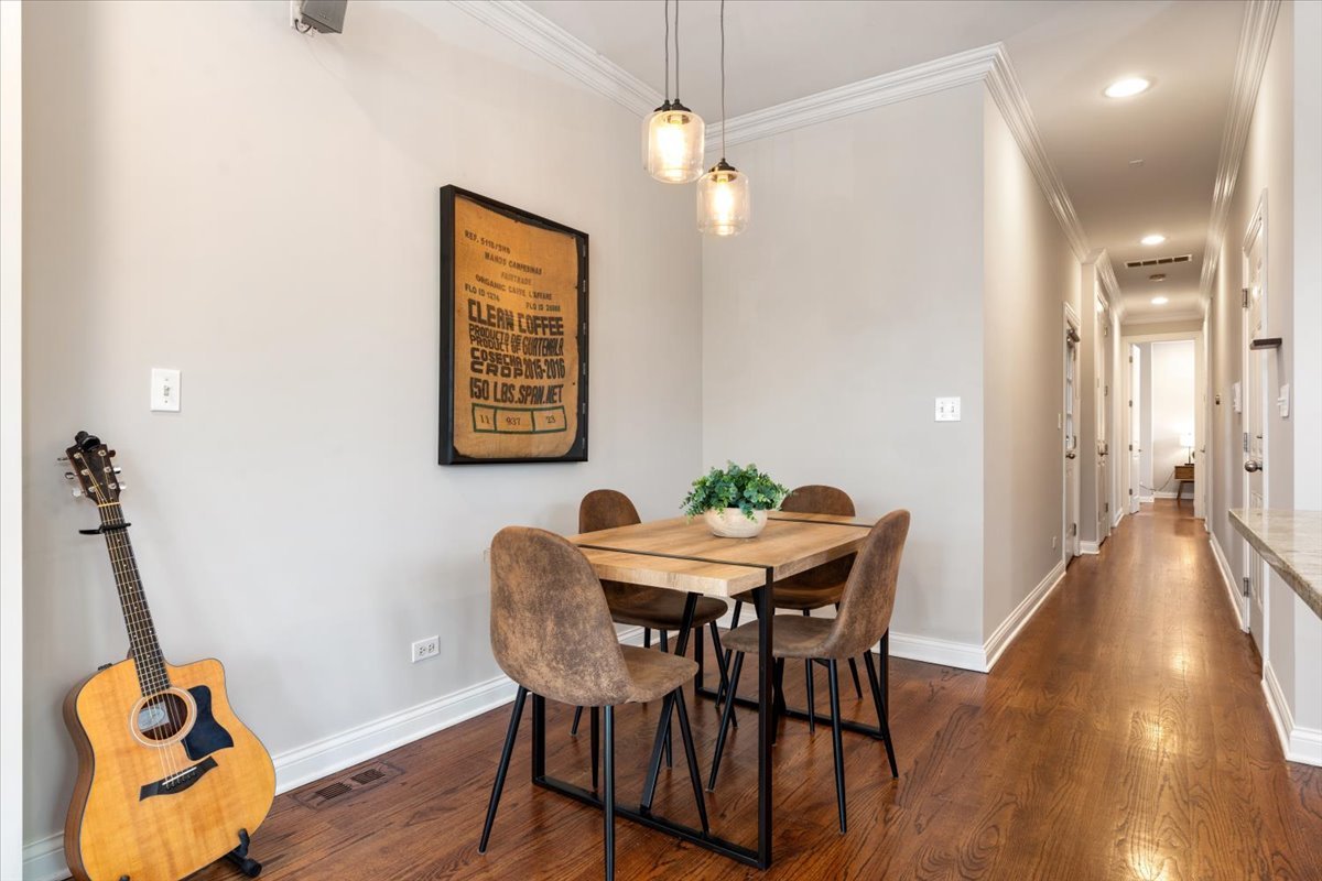 1934 West Thomas Street Chicago IL 60622