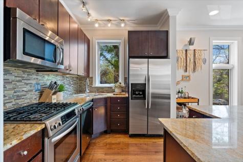 1934 West Thomas Street Chicago IL 60622
