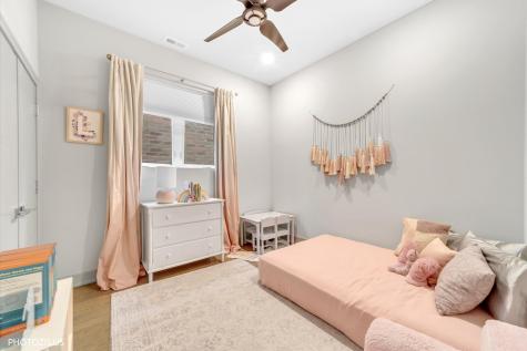 4956 North Western Avenue Chicago IL 60625