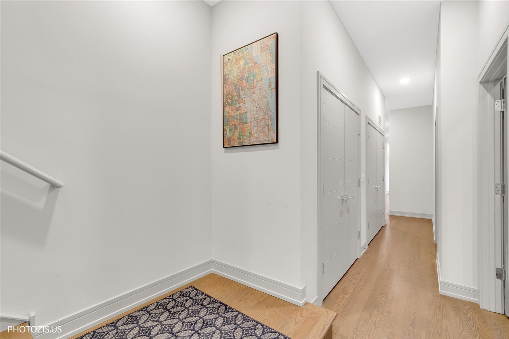 4956 North Western Avenue Chicago IL 60625