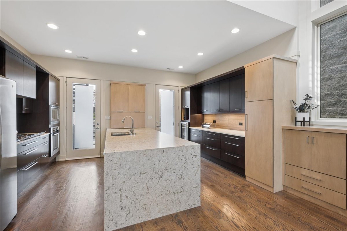 1622 West Julian Street Chicago IL 60622