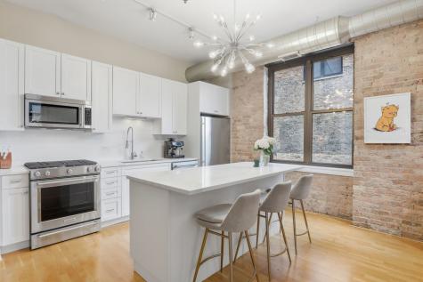 23 North Green Street Chicago IL 60607
