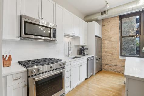 23 North Green Street Chicago IL 60607