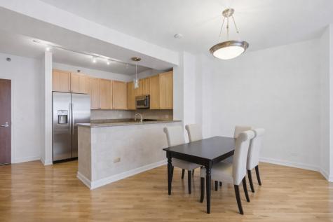 1322 South Prairie Avenue Chicago IL 60605