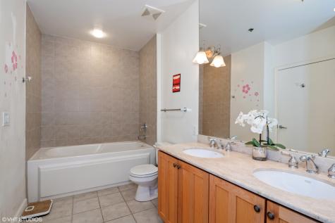 1322 South Prairie Avenue Chicago IL 60605