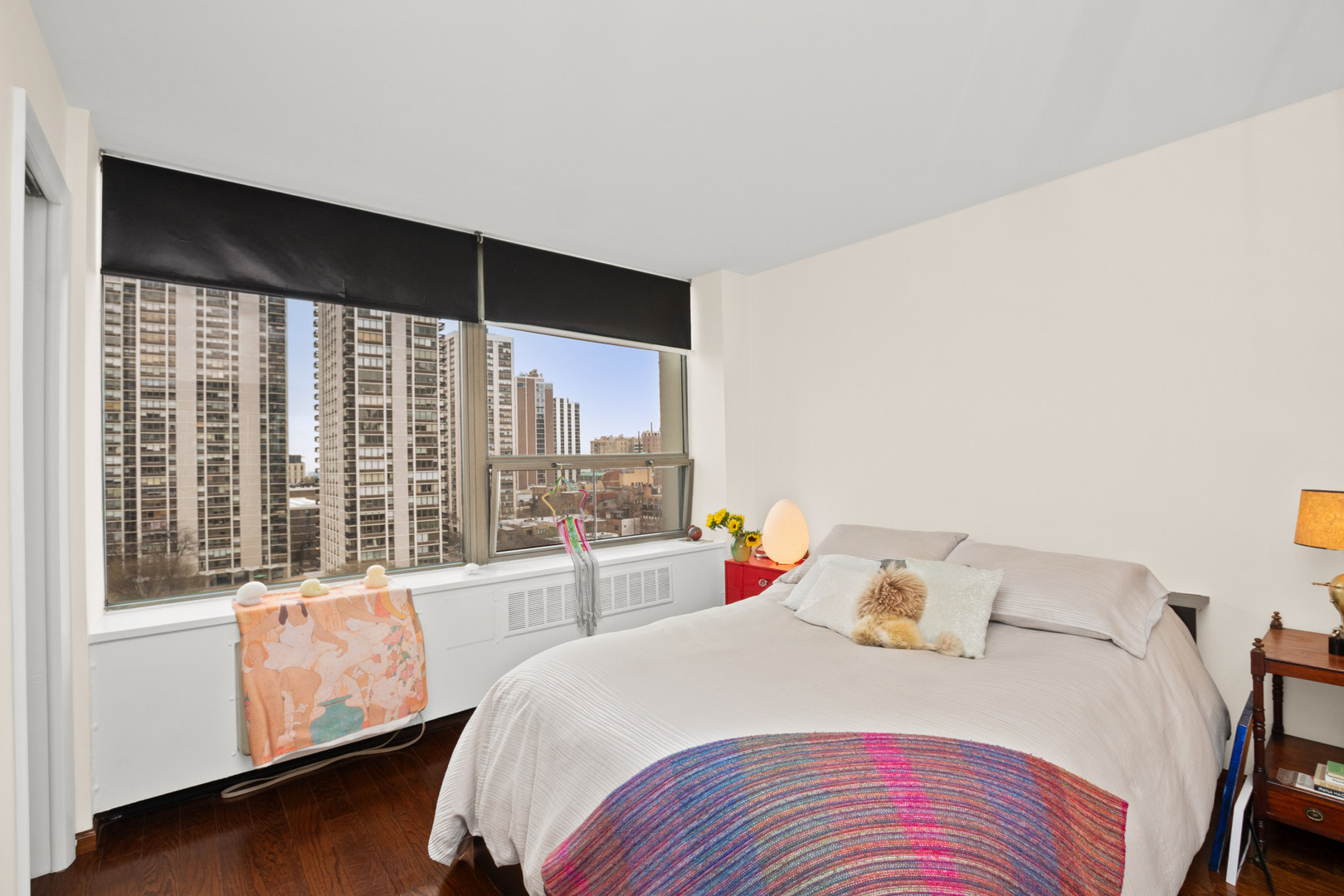 1360 North Sandburg Terrace Chicago IL 60610