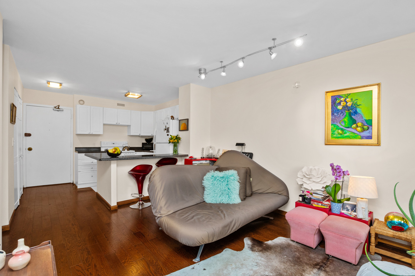1360 North Sandburg Terrace Chicago IL 60610