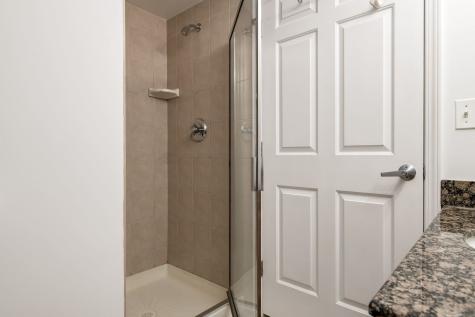 5362 West Lawrence Avenue Chicago IL 60630
