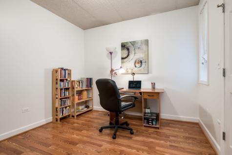 5362 West Lawrence Avenue Chicago IL 60630