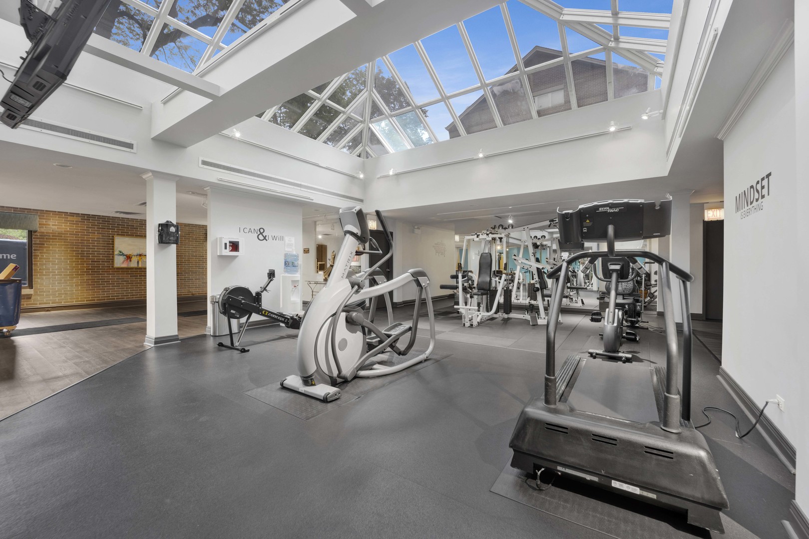 1000 East 53rd Street Chicago IL 60615