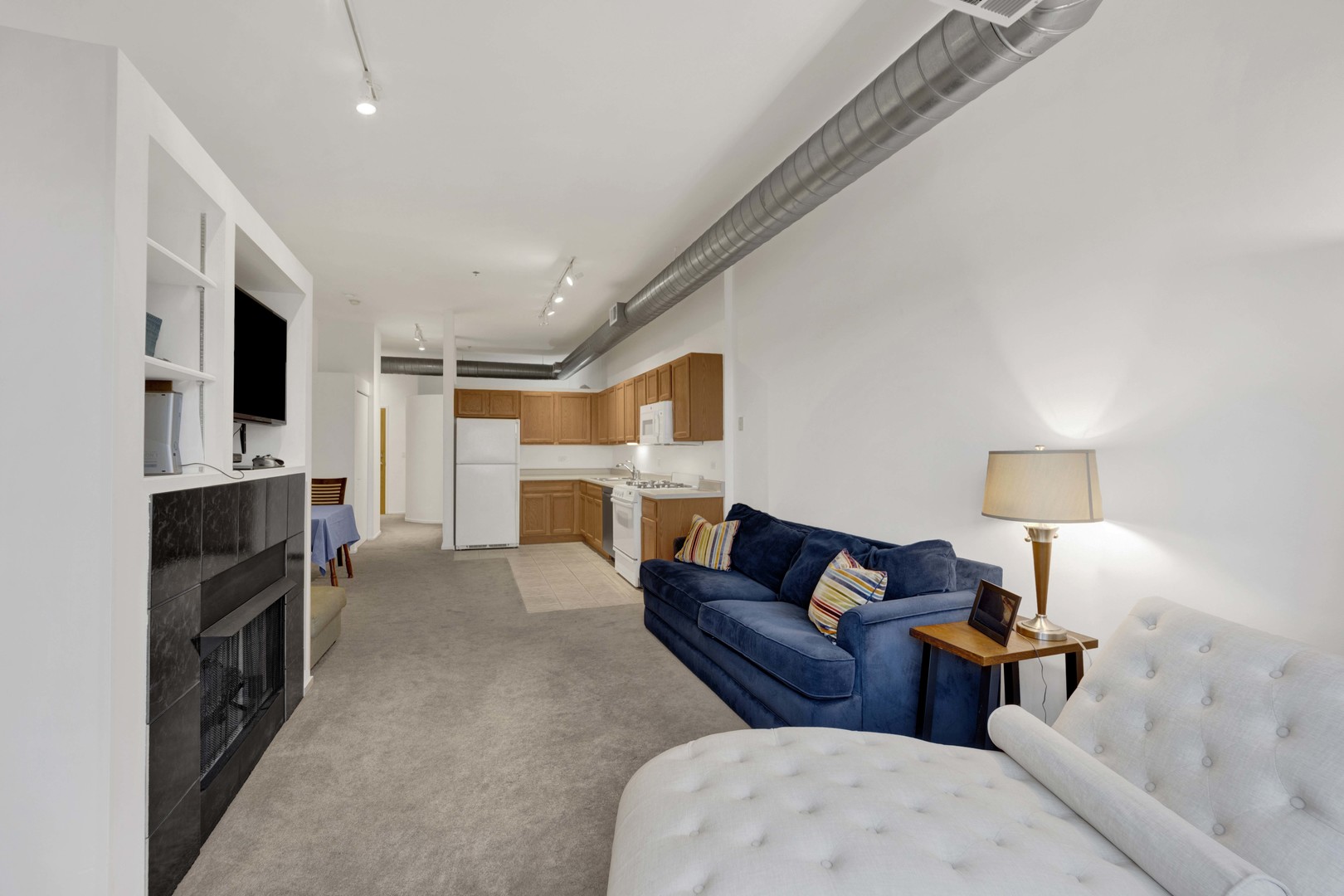 1000 East 53rd Street Chicago IL 60615