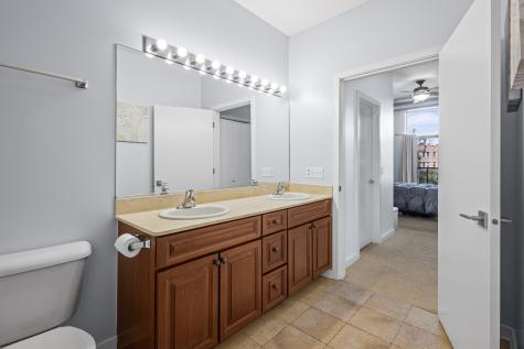 4011 North Francisco Avenue Chicago IL 60618