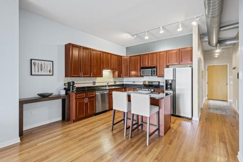 4011 North Francisco Avenue Chicago IL 60618