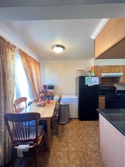 5335 North California Avenue Chicago IL 60625