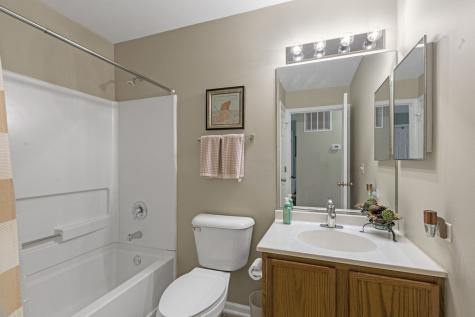 928 North Village Drive Round Lake Beach IL 60073