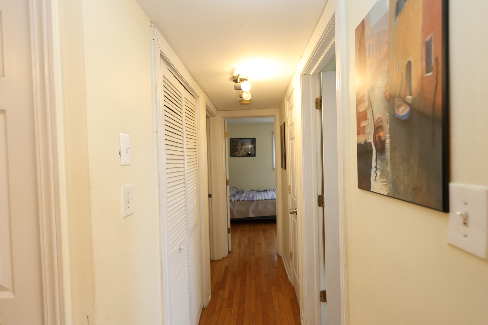 10111 Old Orchard Court Skokie IL 60076