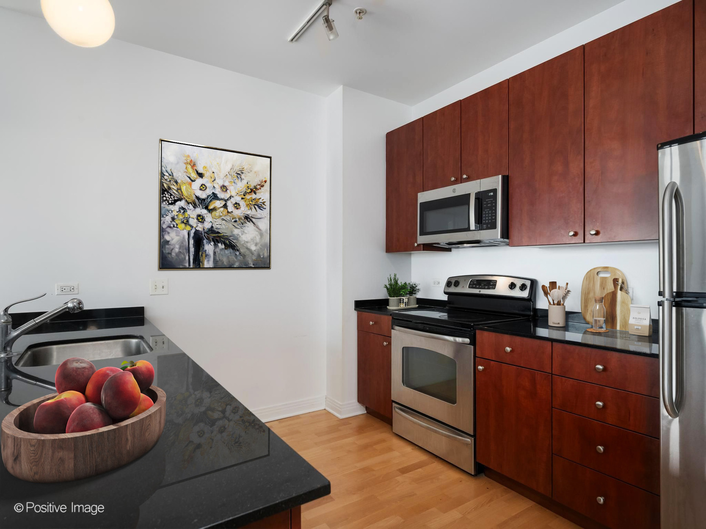 565 West Quincy Street Chicago IL 60661
