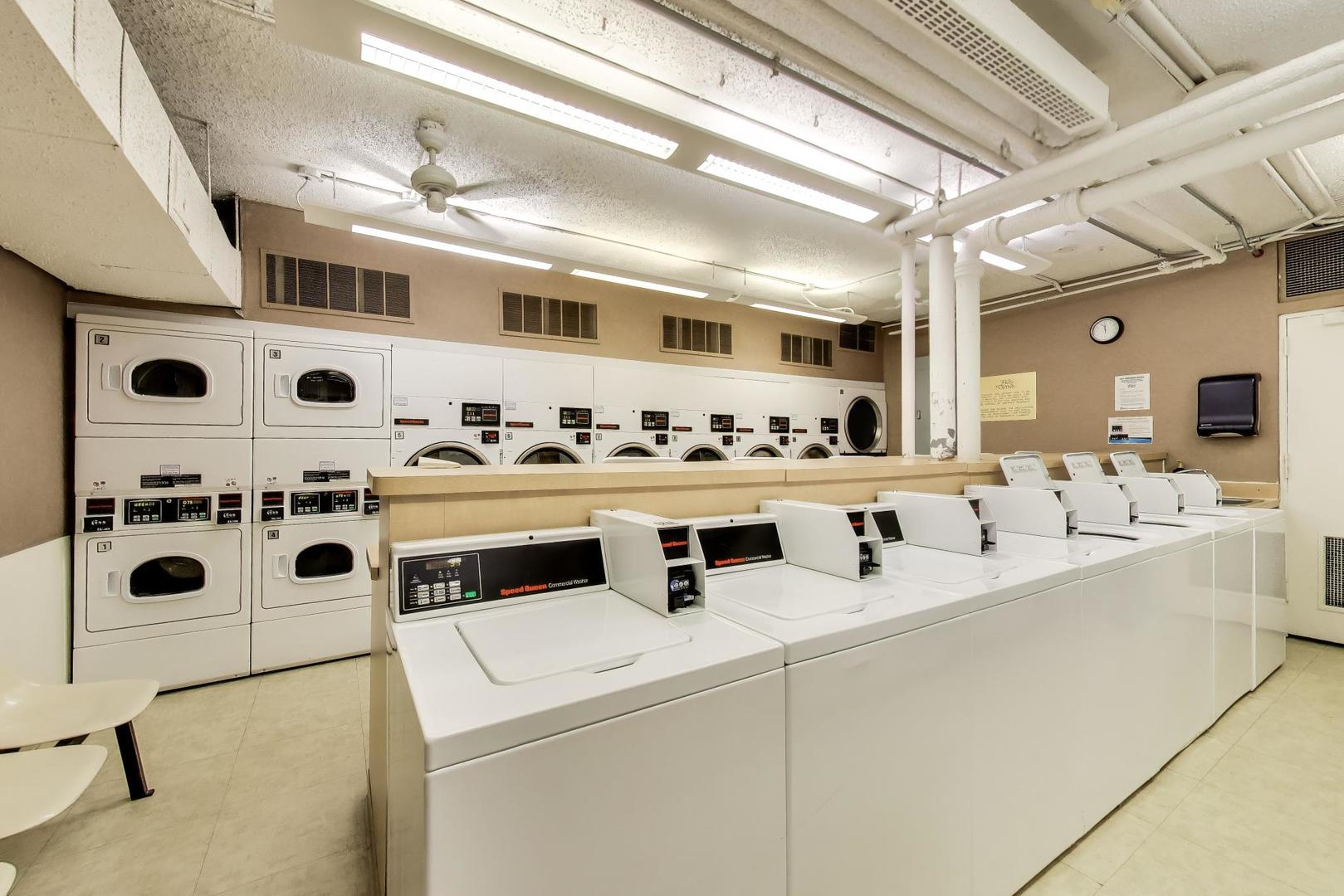 260 East Chestnut Street Chicago IL 60611