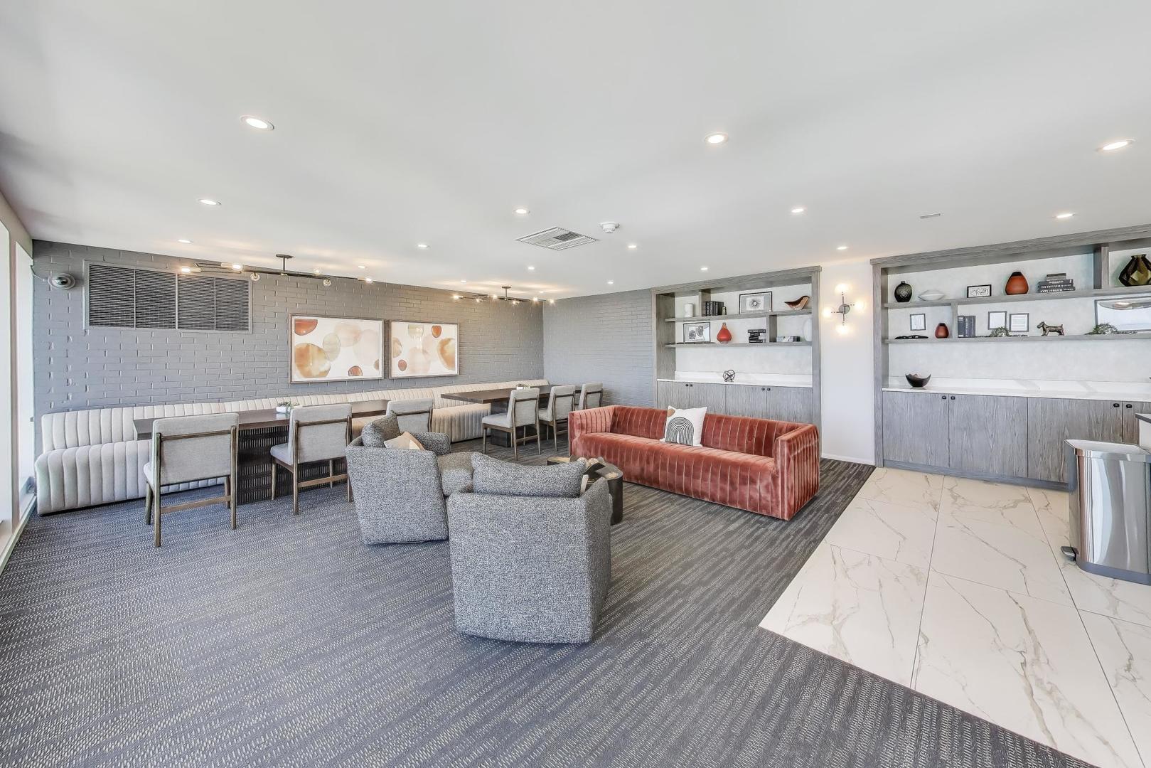 260 East Chestnut Street Chicago IL 60611