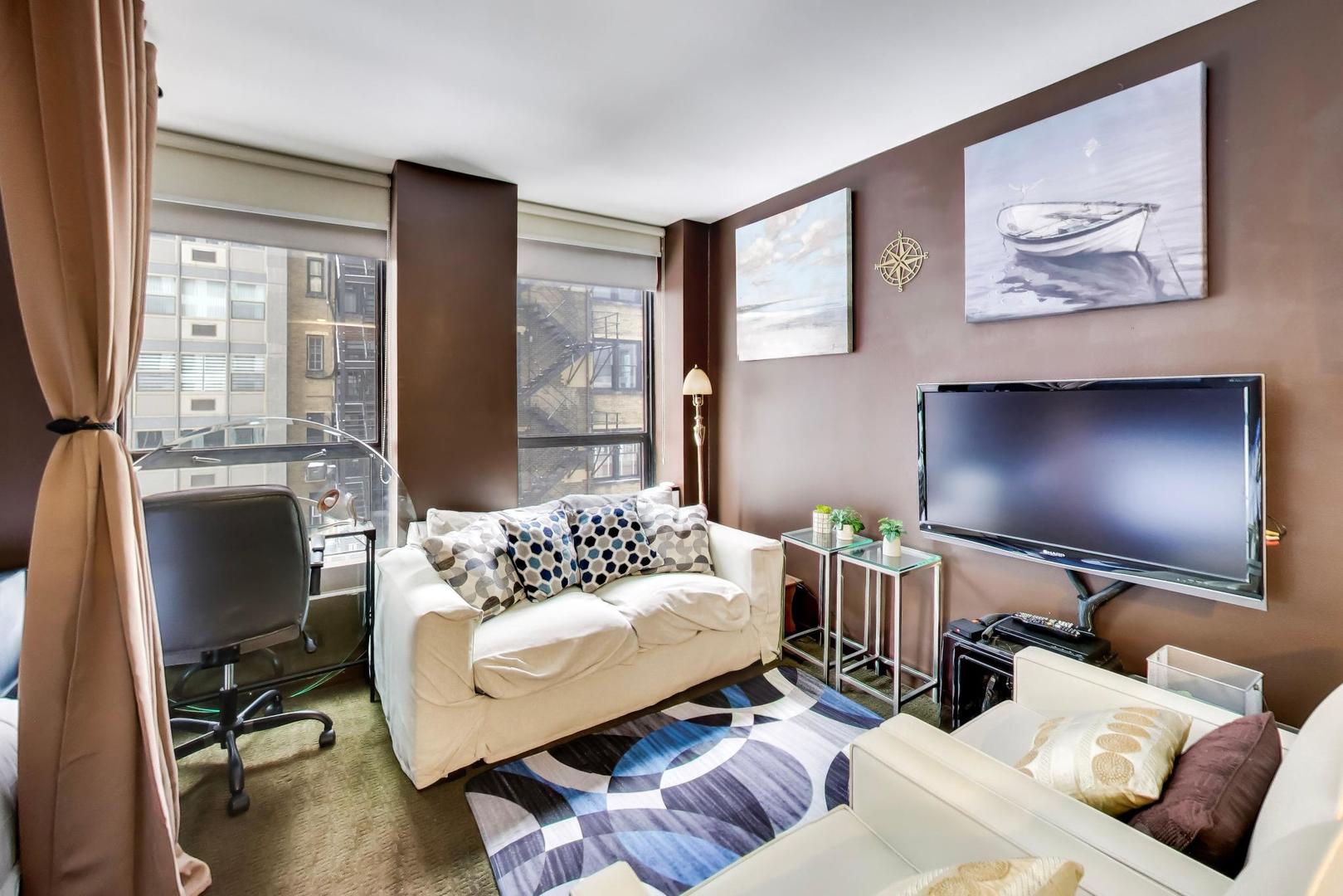 260 East Chestnut Street Chicago IL 60611