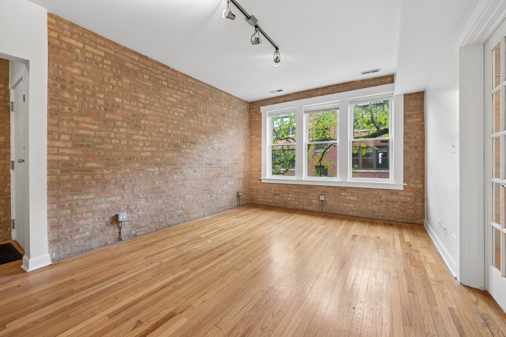 5919 North Paulina Street Chicago IL 60660