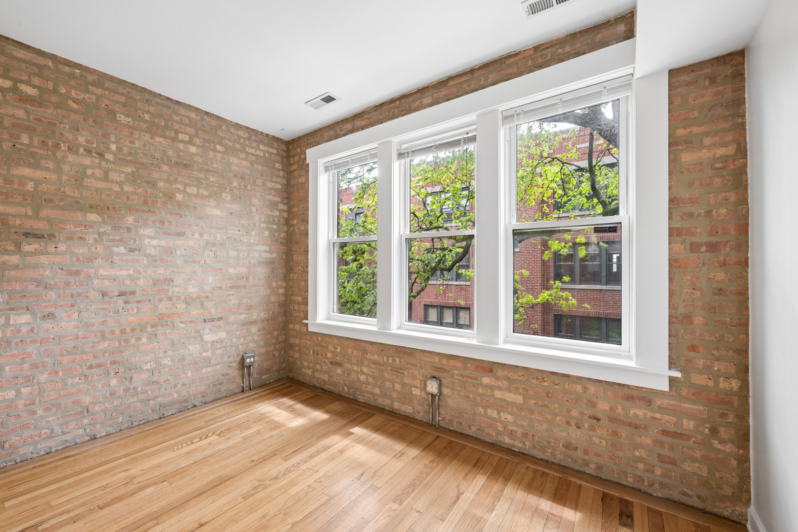 5919 North Paulina Street Chicago IL 60660