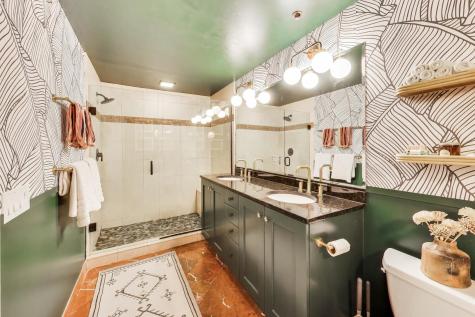 3946 North Ravenswood Avenue Chicago IL 60613