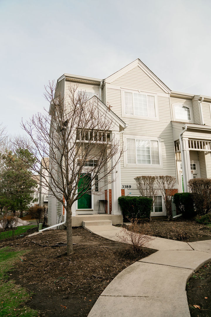 3389 Ravinia Circle Aurora IL 60504